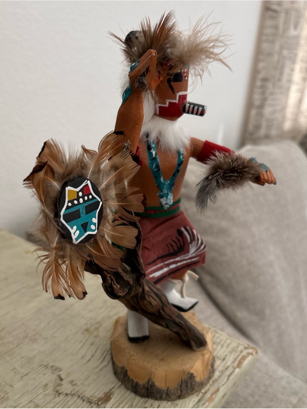 Vintage Brown and Red Kachina Doll with Feathers Native American decoration Vtg - Picture 8 of 16